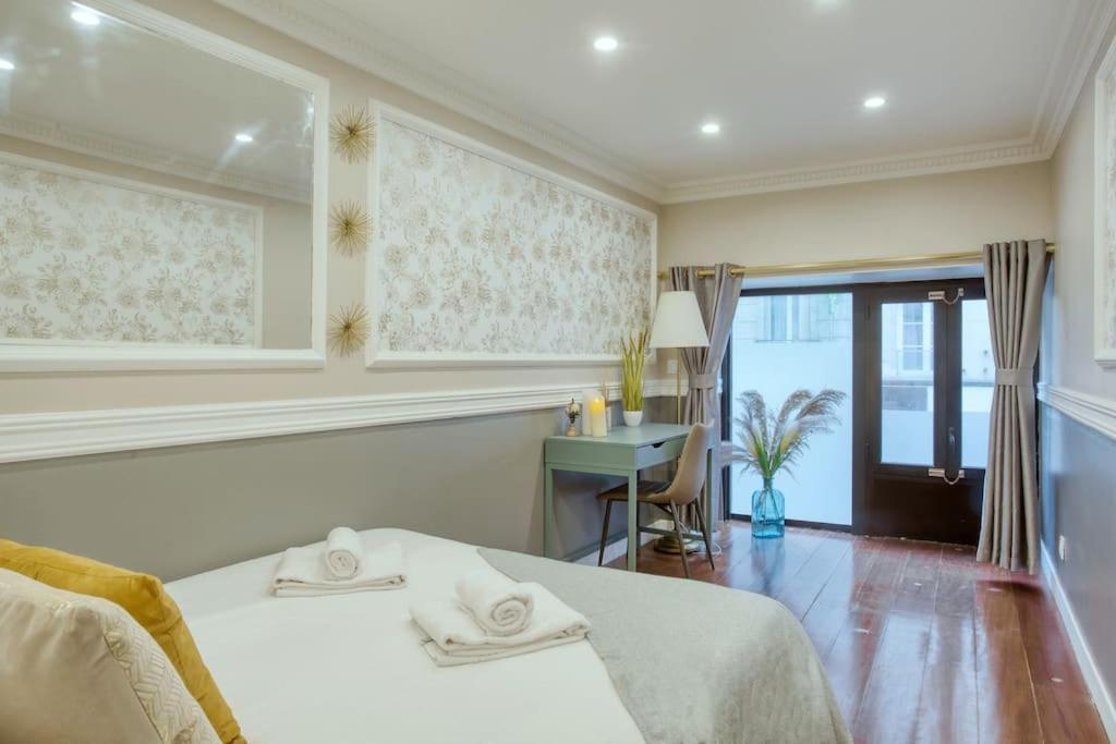 Le Nid Parisien Triplex Cosy Et Chaleureux Apartment Екстериор снимка