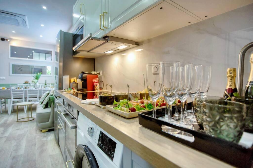 Le Nid Parisien Triplex Cosy Et Chaleureux Apartment Екстериор снимка